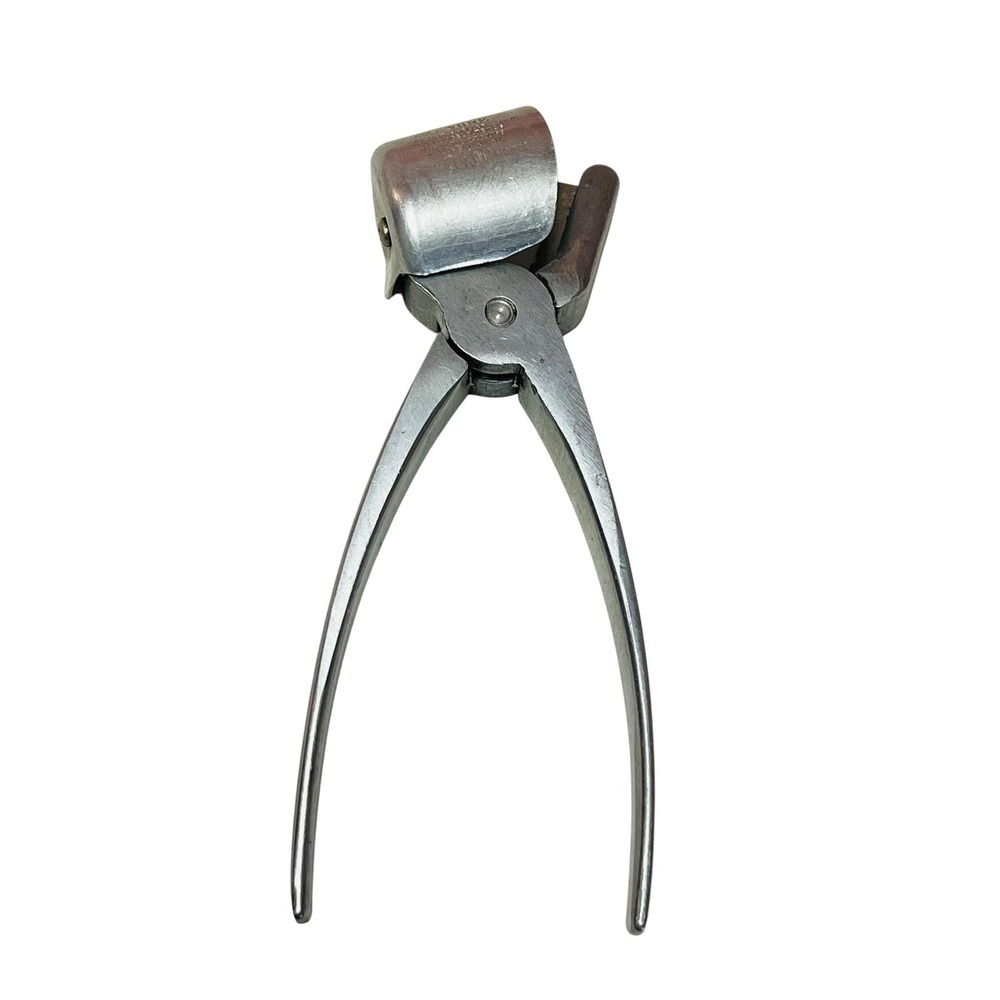 York Nut Sheller Co Texan Model Vintage Pecan Nutcracker Aluminum Tool USA - Picture 6 of 10